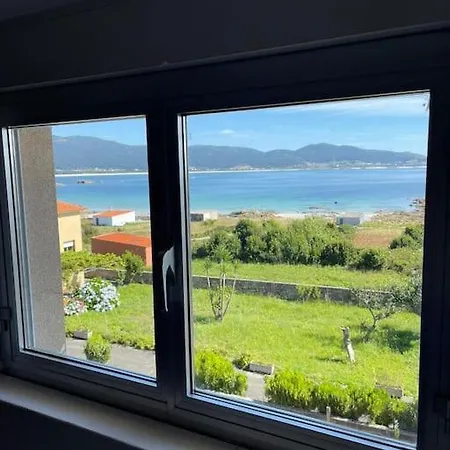 Casa Caldebarcos, Frente Playa Carnota بيت للعطل *