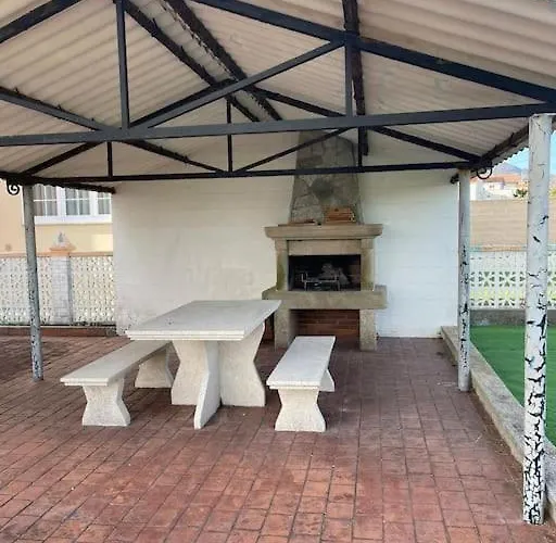 Casa Caldebarcos, Frente Playa Carnota بيت للعطل